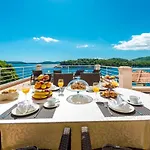 Vacanza - Five Bedroom With Private Sea Access Hotel Dubrovnik