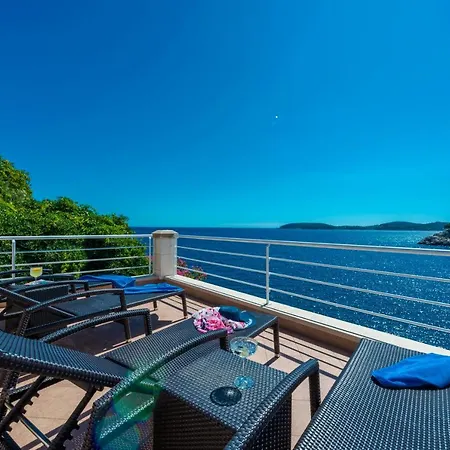 Vacanza - Five Bedroom With Private Sea Access * Dubrovnik