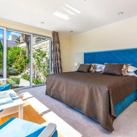 Vacanza - Five Bedroom With Private Sea Access 4* 두브로브니크